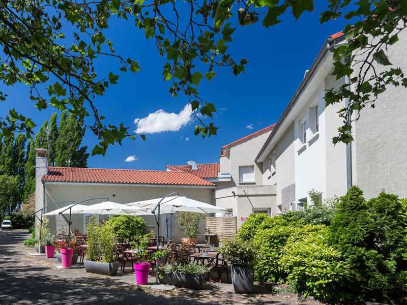 Restaurant-avec-terrasse-riom