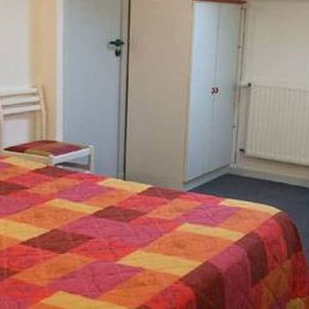 chambre-confort-individuelle-hotel-riom-63