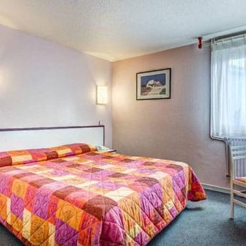 chambre-superieure-double-hotel-riom-63 chambre-superieure-double-hotel-riom-63